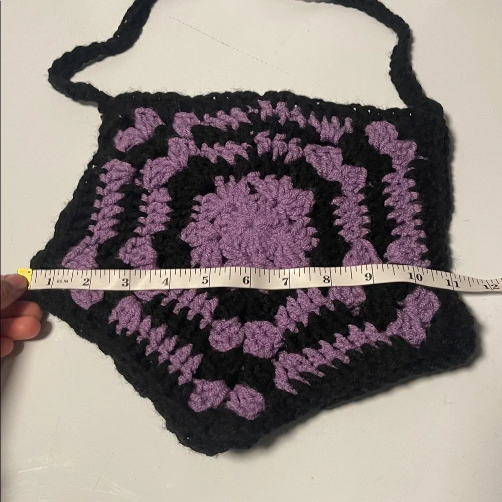 Handcrafted Black and Purple Crochet star bag. - Picture 4 of 5